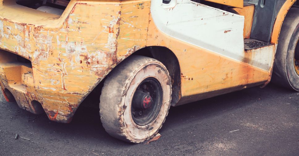 NR-11 e NR-12: evite multas na operação com empilhadeira